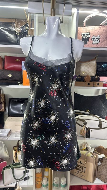 Pijama satinada estampada