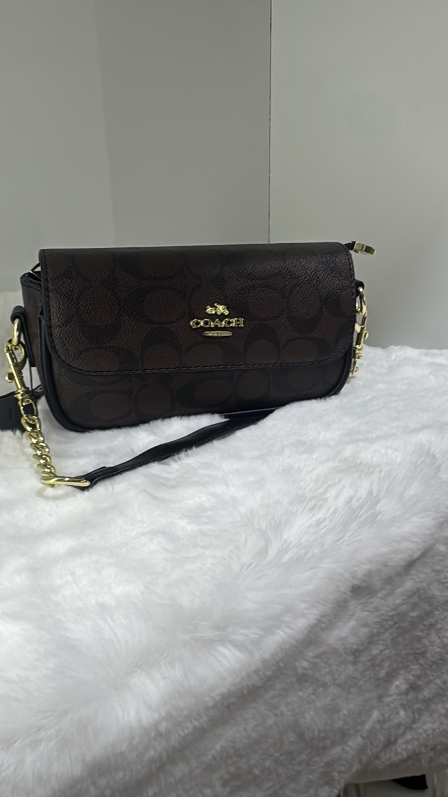 Cartera monograma doble correa