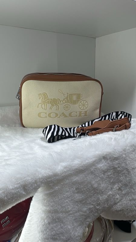 Crossbody doble compartimiento