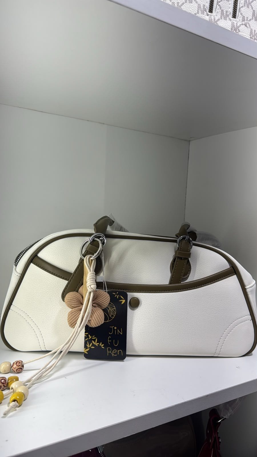 Cartera blanca